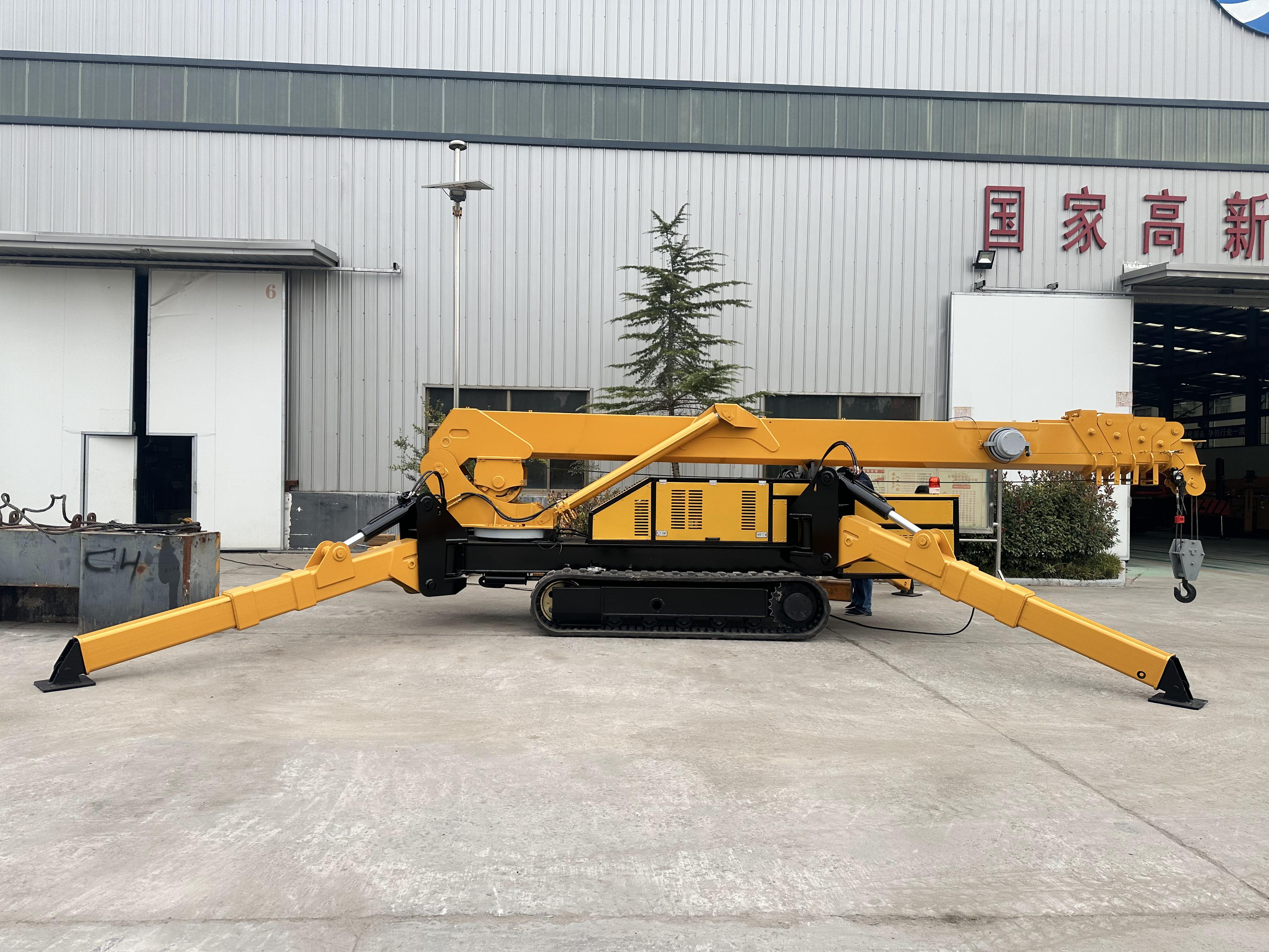 華鷹機械2噸蜘蛛吊車車寬僅0.8米，室內吊裝的必備裝修設備