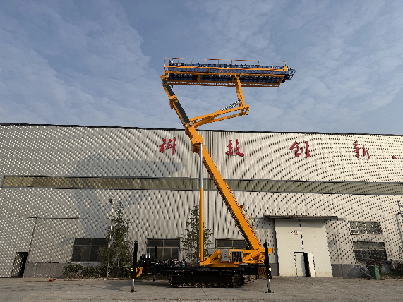 華鷹機(jī)械?全自動(dòng)高空壓瓦機(jī)需求增大的原因